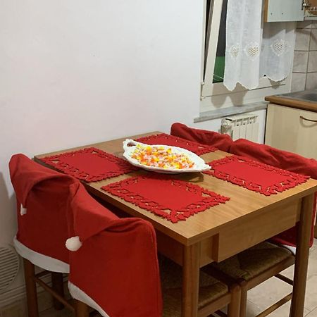 Casa Flea - Holiday Apartment With 2 Bedrooms กวลโด ตาดีโน ภายนอก รูปภาพ