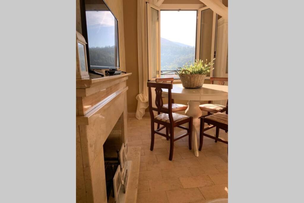 Casa Flea - Holiday Apartment With 2 Bedrooms กวลโด ตาดีโน ภายนอก รูปภาพ