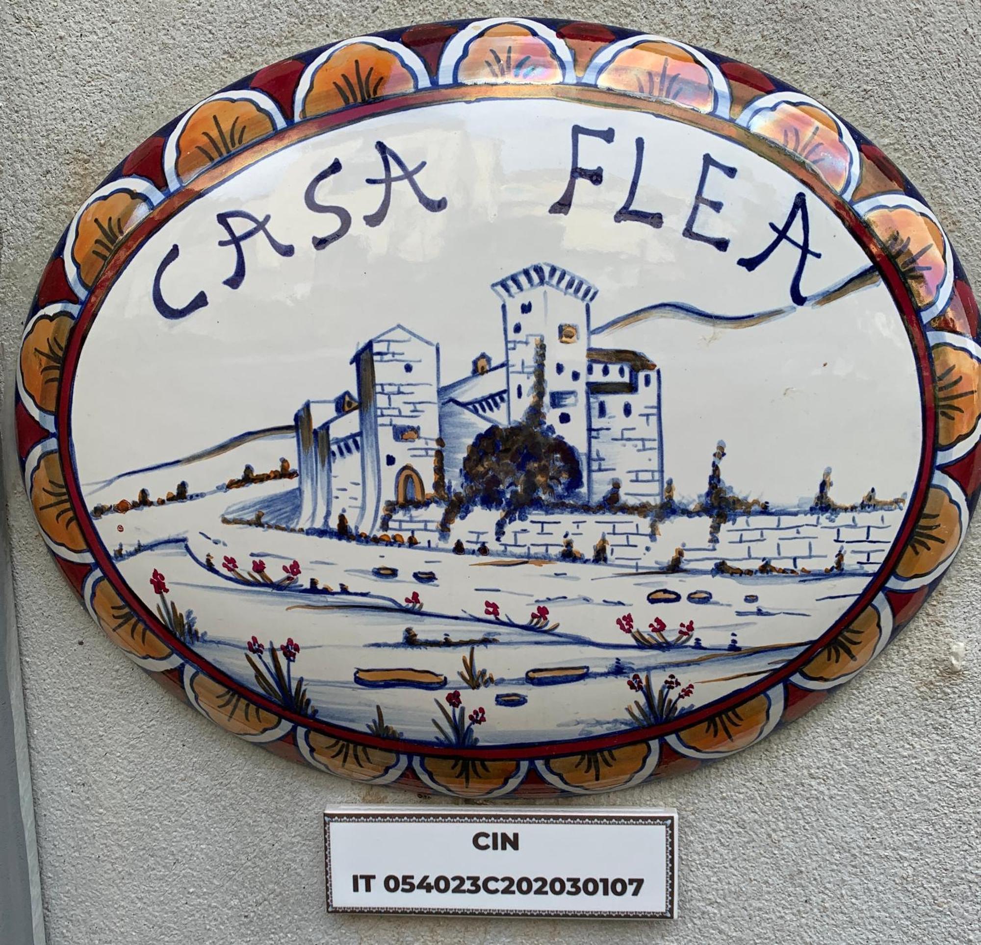 Casa Flea - Holiday Apartment With 2 Bedrooms กวลโด ตาดีโน ภายนอก รูปภาพ